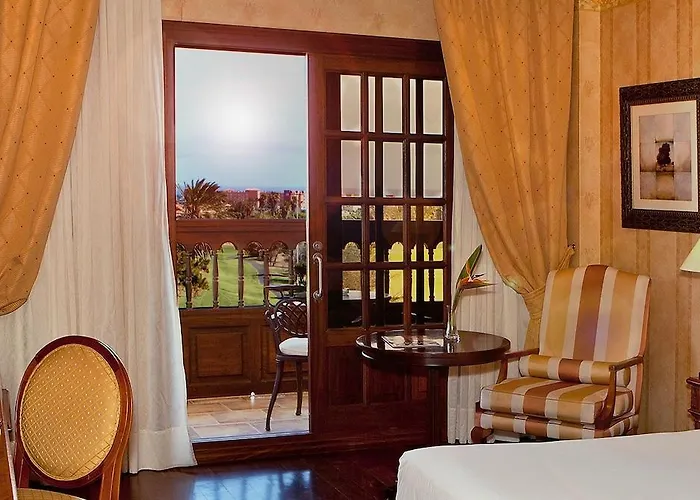 Elba Palace Golf Boutique - Adults Only فندق كاليتا ذي فوستي