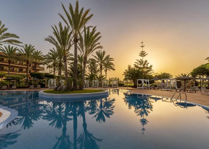 Elba Palace Golf Boutique - Adults Only فندق كاليتا ذي فوستي